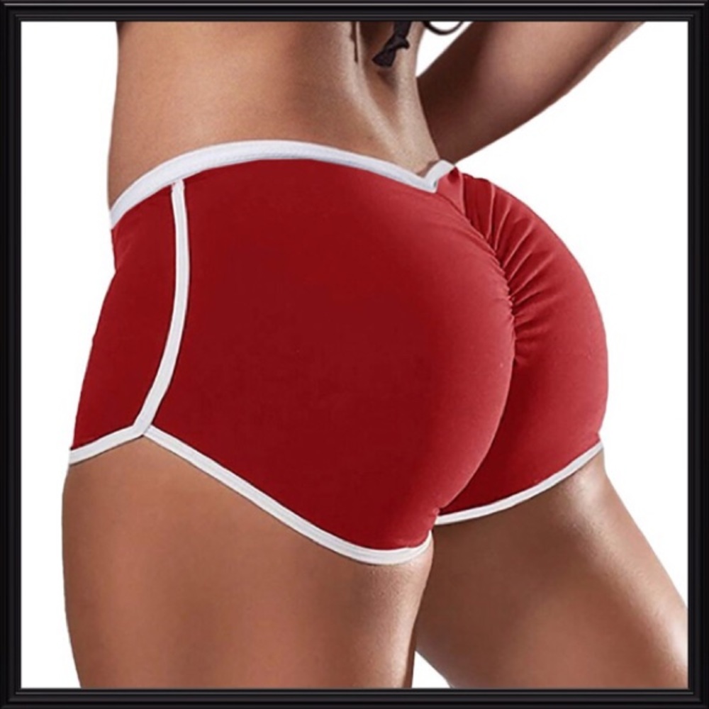 🌟 Low Waist Scrunch Butt Brazilian Yoga Shorts
